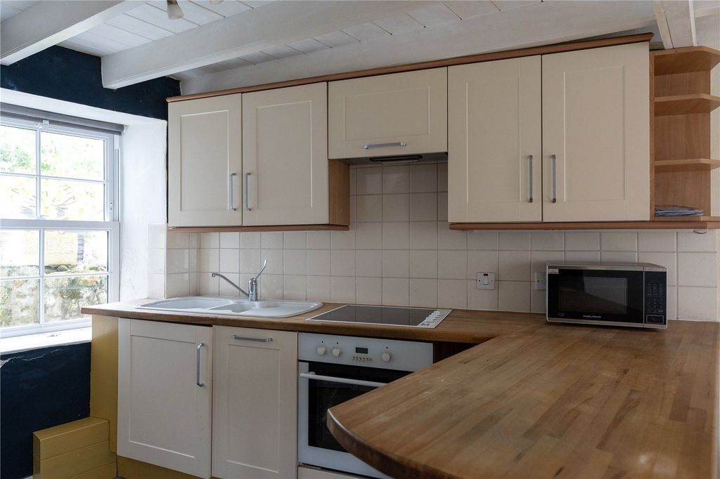 Property photo 3 of 15 Picture No. 06
