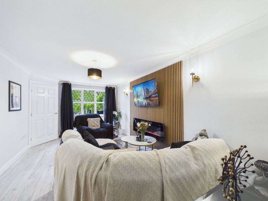 Property photo 3 of 22