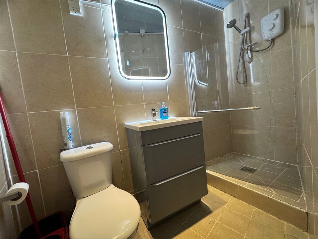 Property photo 1 of 5 Picture No. 04