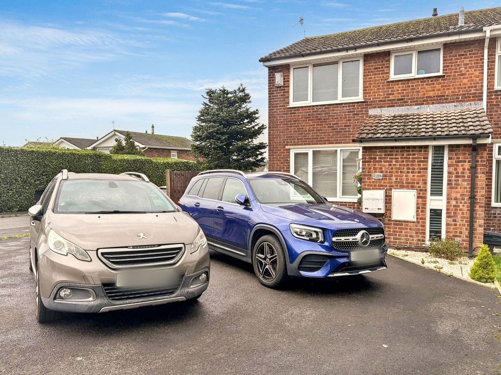 Property photo 1 of 21