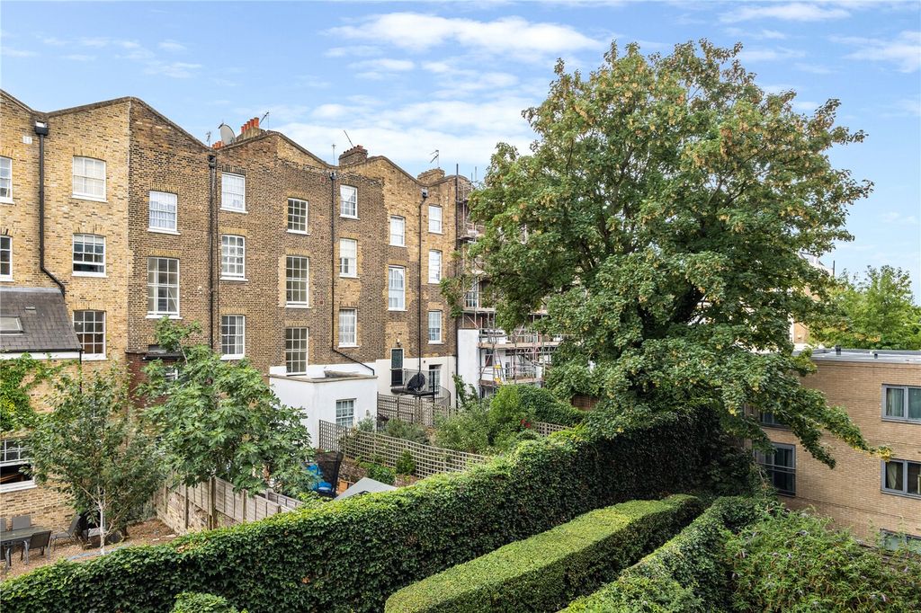 Property photo 3 of 24 Picture No. 15