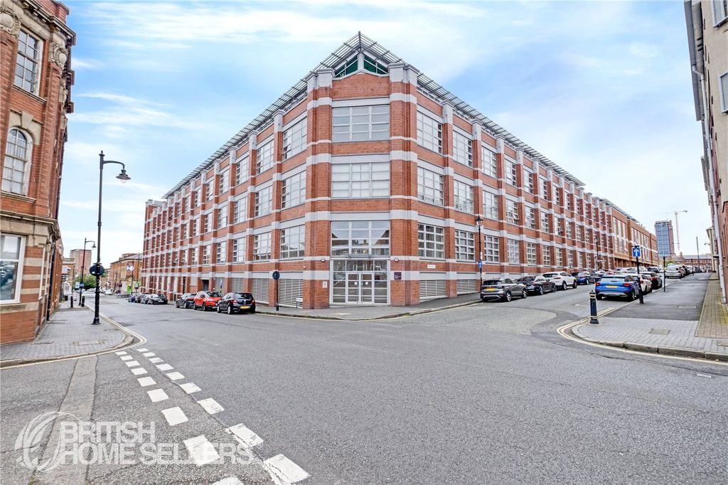 Property photo 1 of 19 Picture No. 63