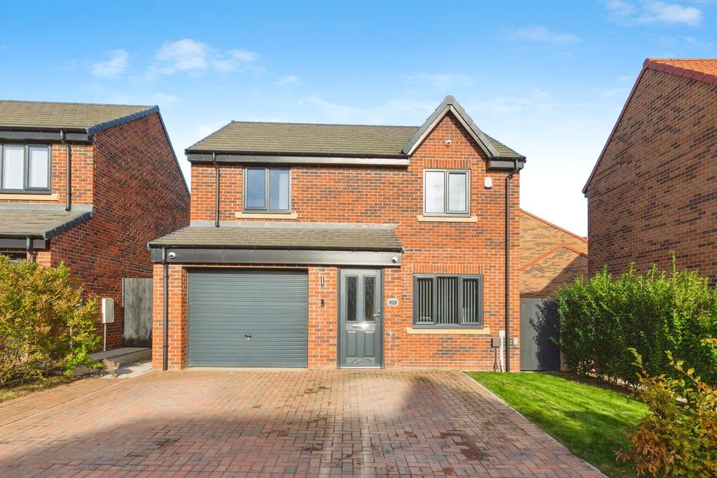 Property photo 1 of 19 Pbox-Img.Jpg