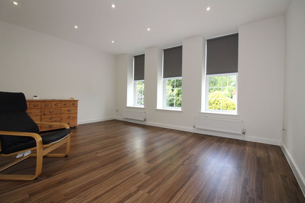 Additional image 10 of 1 bed property for saleCroham Road, Crowborough TN6