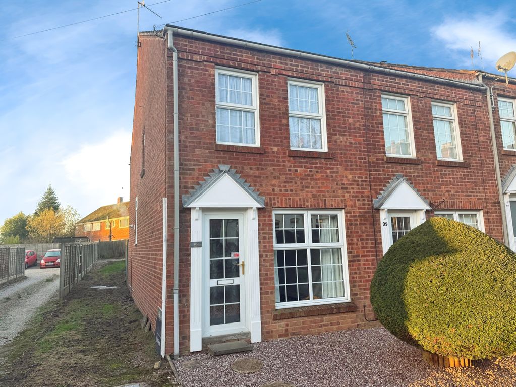 Property photo 1 of 10 Queens Road, Hinckley