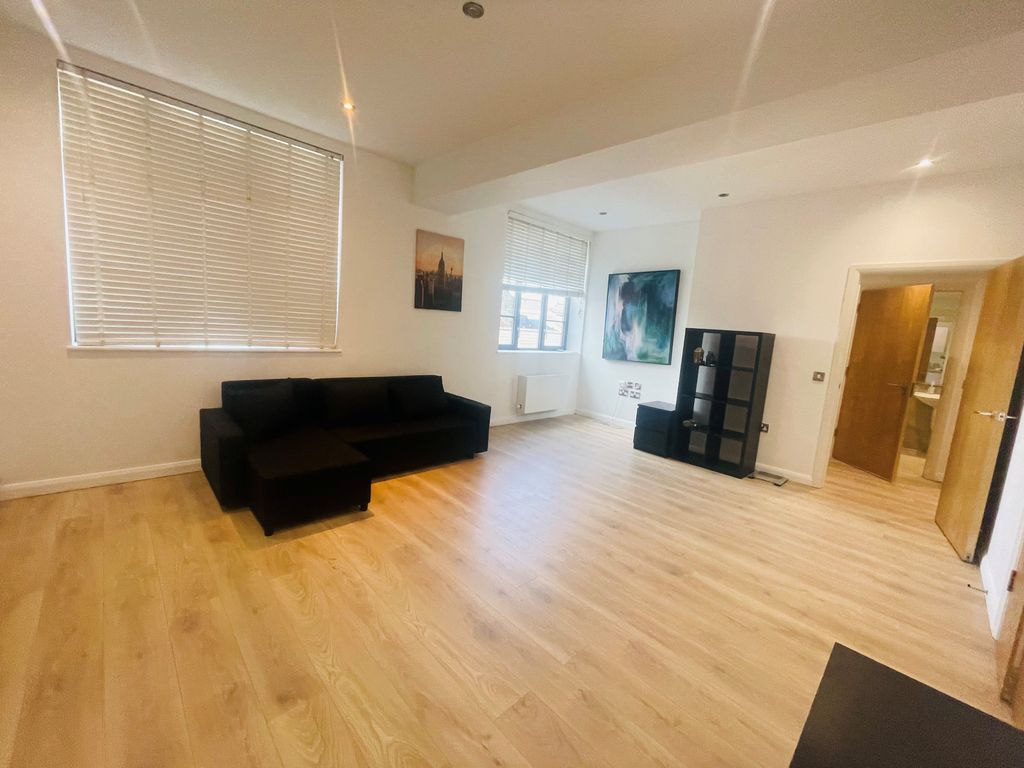 Property photo 2 of 5