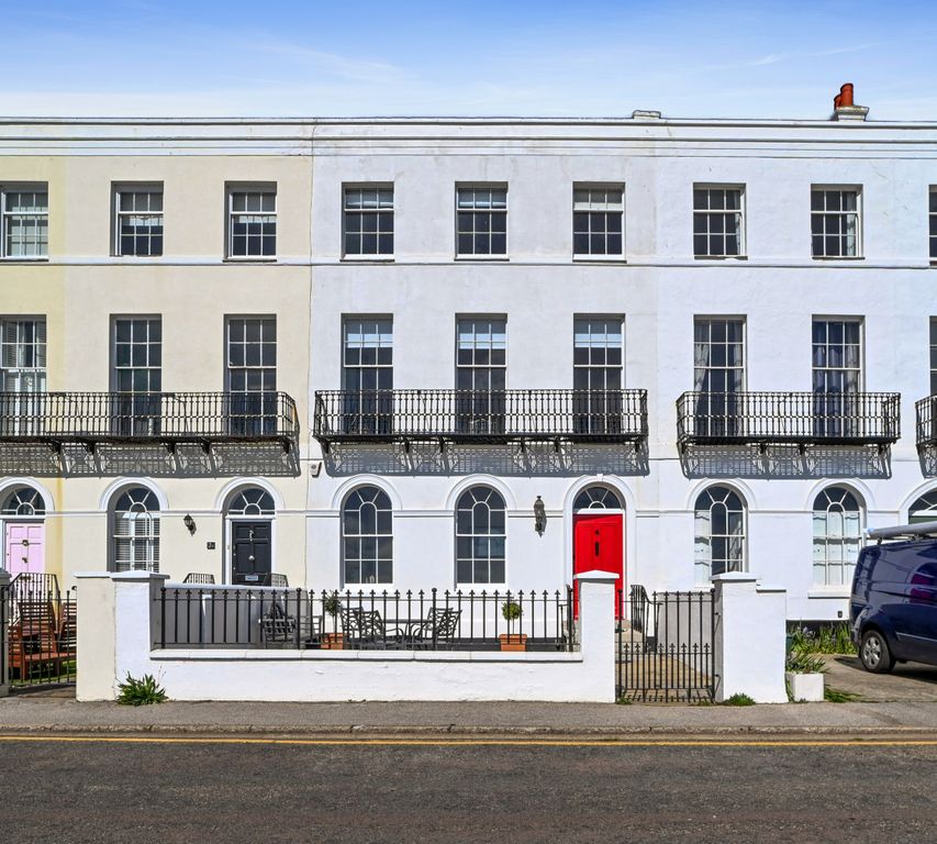 Property photo 1 of 47 Ht-Fc(Col)-4Eastterrace-38