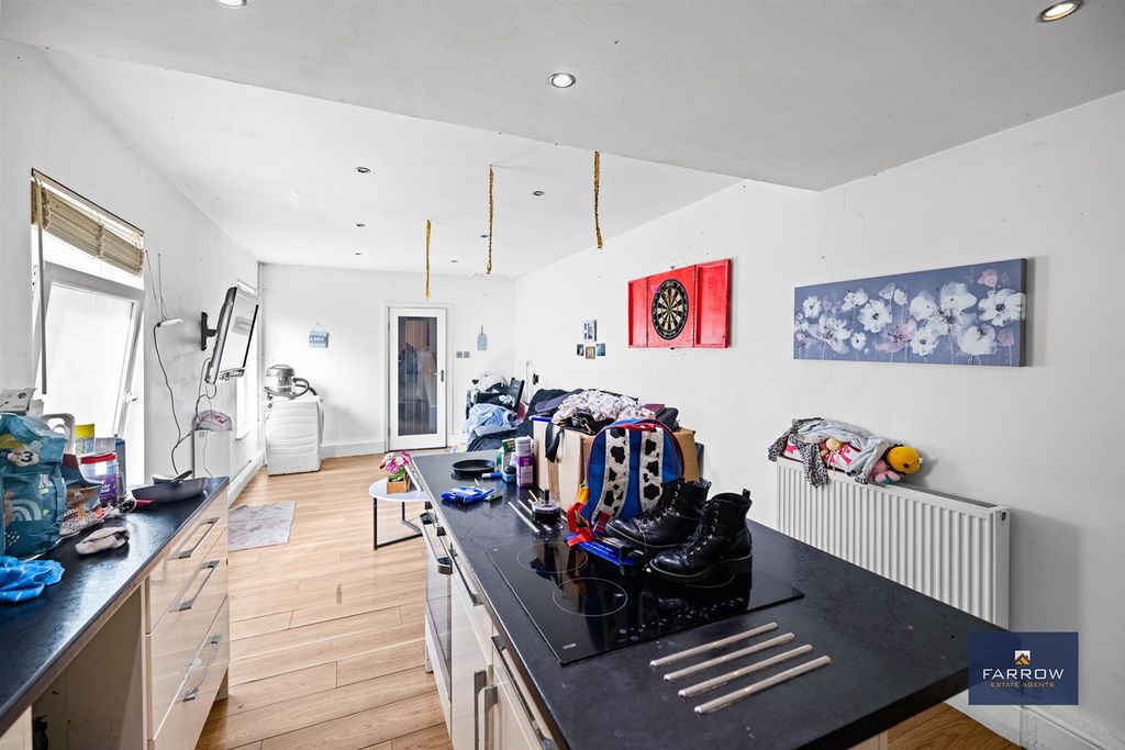 Additional image 4 of 2 bed terraced house for saleHainton Avenue, Grimsby DN32