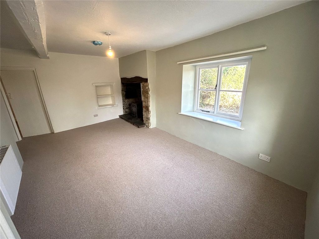 Property photo 3 of 16 Picture No. 04