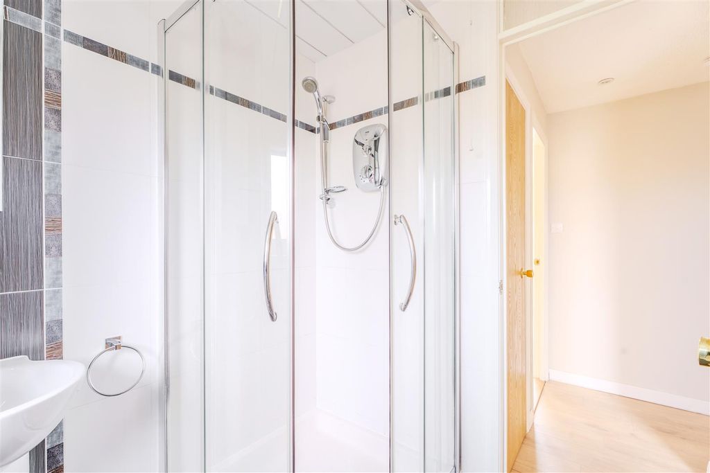 Additional image 13 of 2 bed flat to rentCaird Gardens, Hamilton ML3