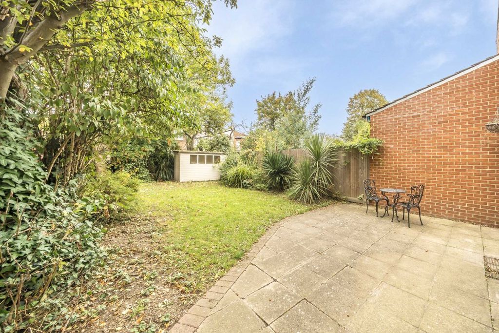 Property photo 3 of 8