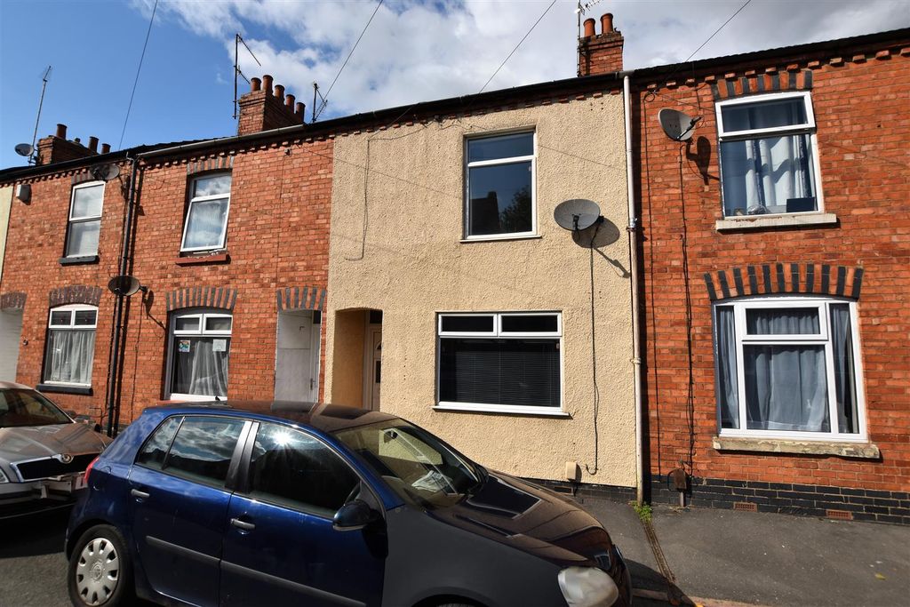 Property photo 1 of 12 Front