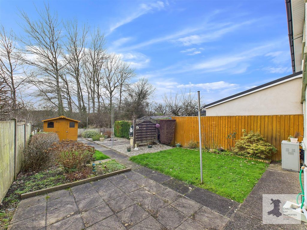 Property photo 2 of 30 Rear Garden