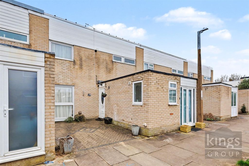 Property photo 1 of 18 Old Orchard_21.Jpg