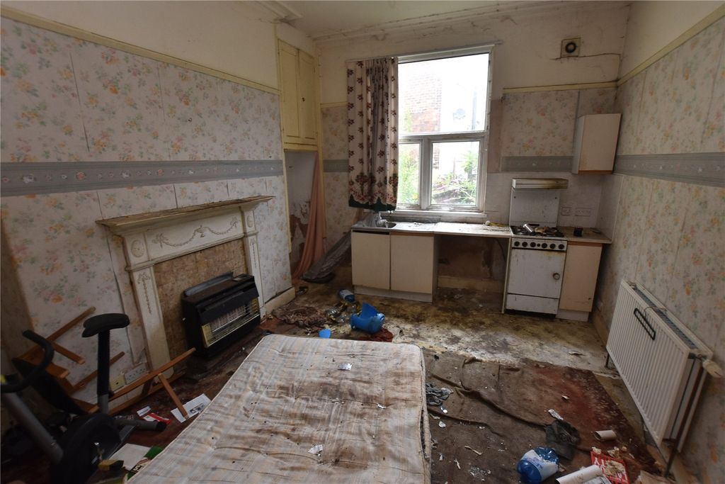 Property photo 3 of 12 Picture No. 17
