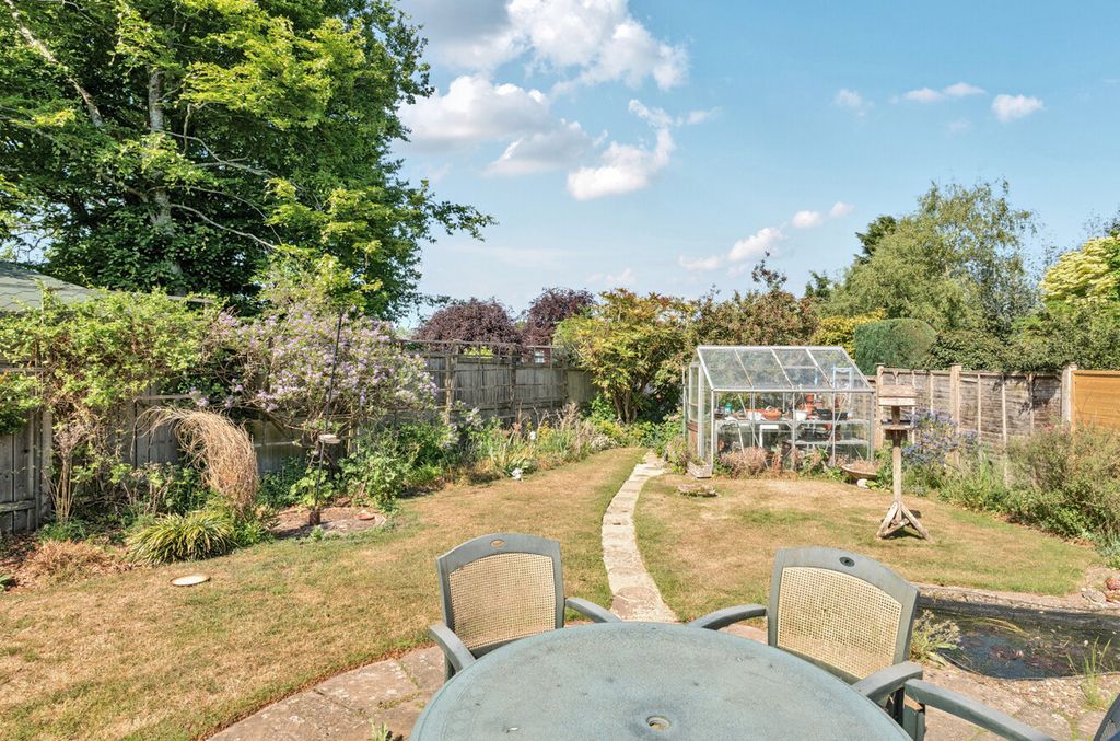 Property photo 2 of 14