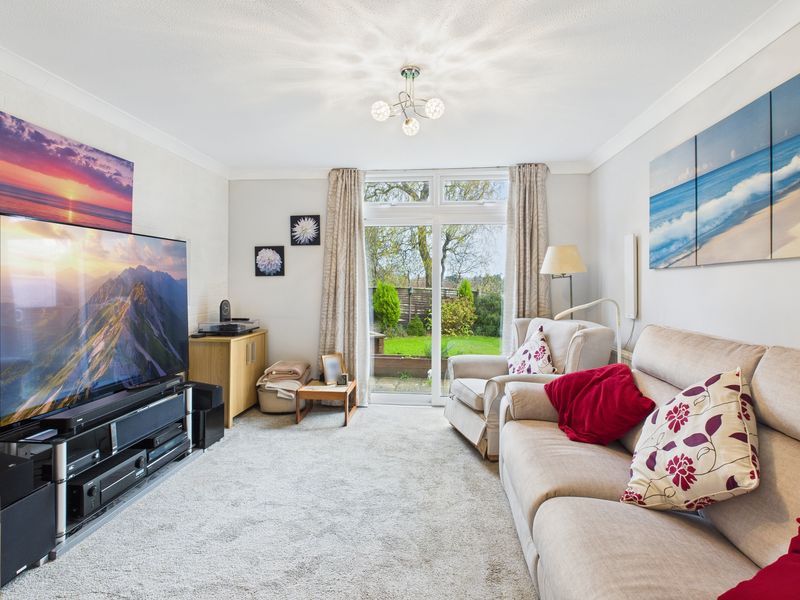 Property photo 2 of 14 Sitting Room