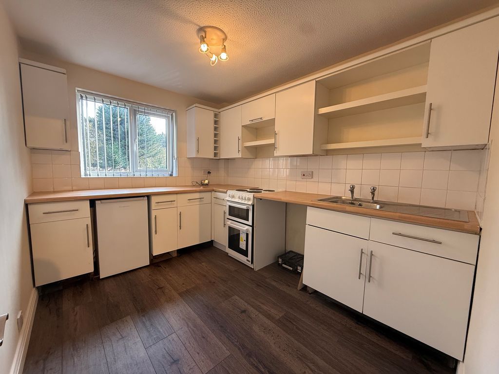 Property photo 3 of 5 Photo 3