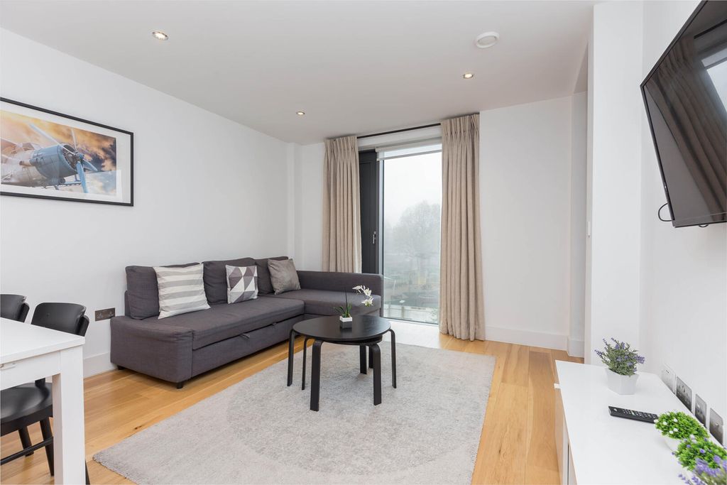 Property photo 2 of 13 Living Room