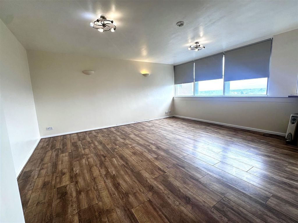 Property photo 2 of 13 Image3.Jpg