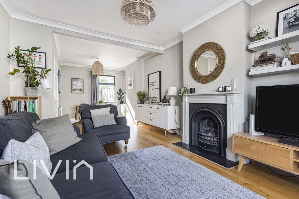 Property photo 2 of 21 025A3627