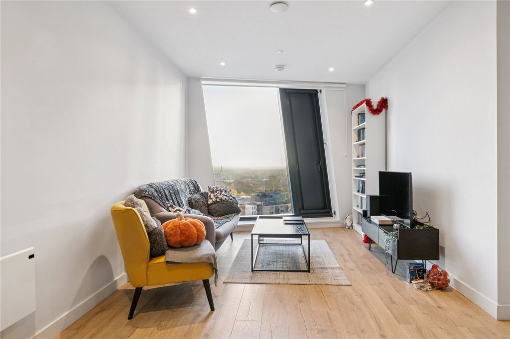 Property photo 2 of 10 Living Area