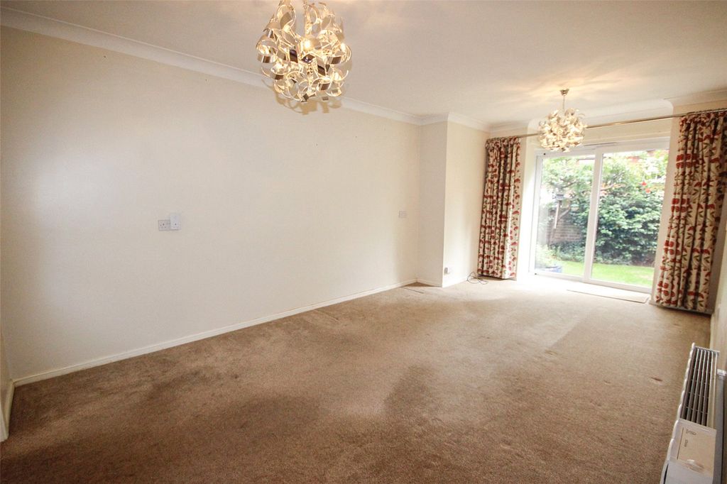Property photo 2 of 16 Picture No. 08