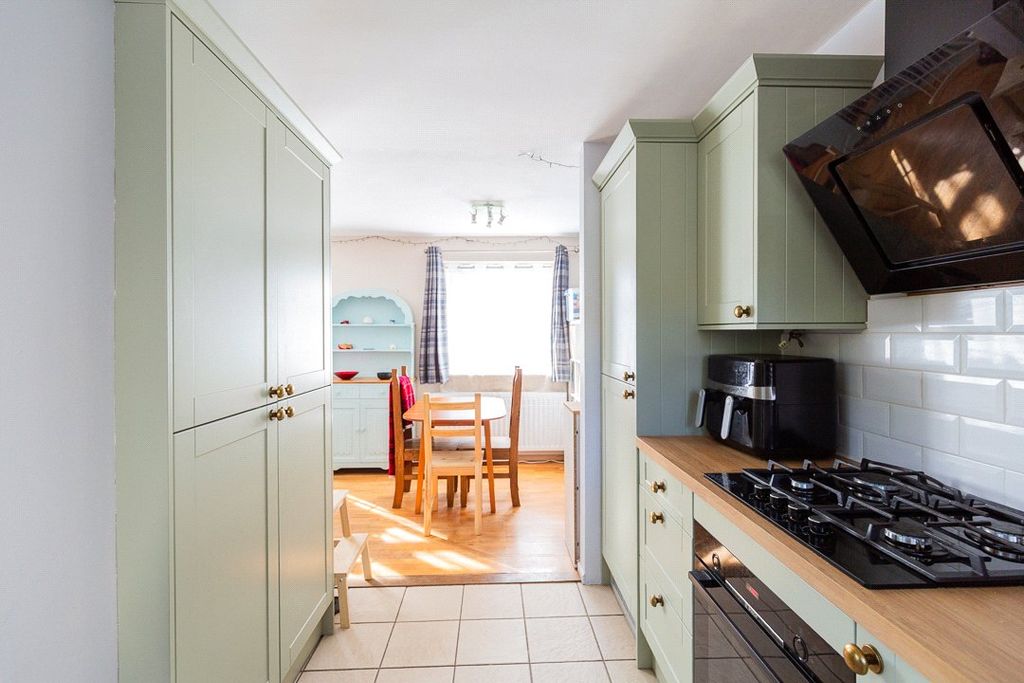 Property photo 2 of 16 Picture No. 07