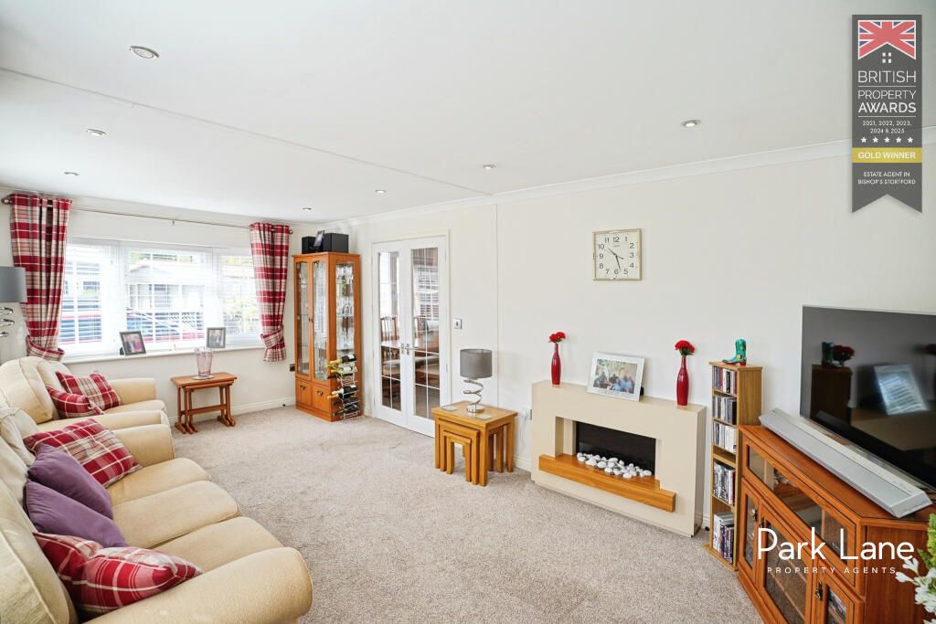 Property photo 3 of 22