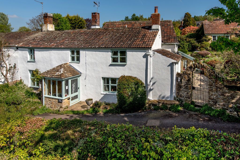 Property photo 1 of 31 Front Elevation