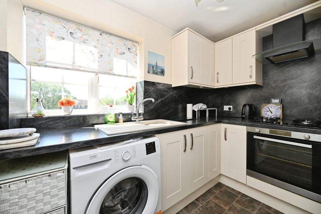 Property photo 3 of 8 927d6F35-Dsc_8255.Jpg