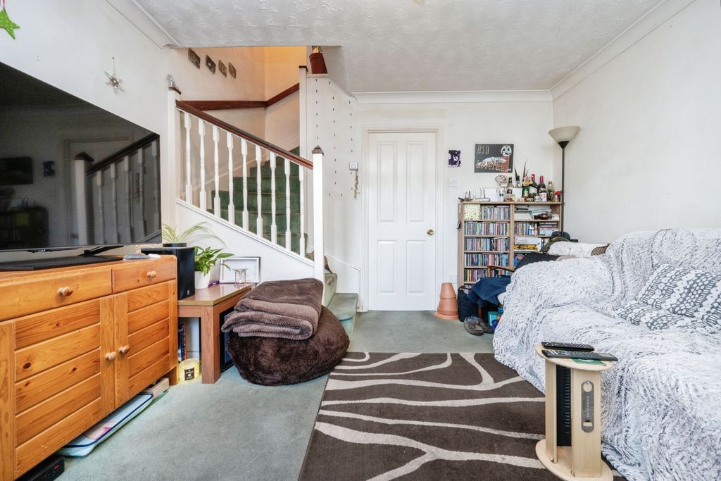 Property photo 3 of 17 Photography