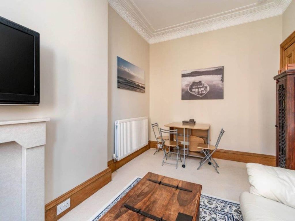 Property photo 3 of 13 53199_1F1-25Jordanlane-002