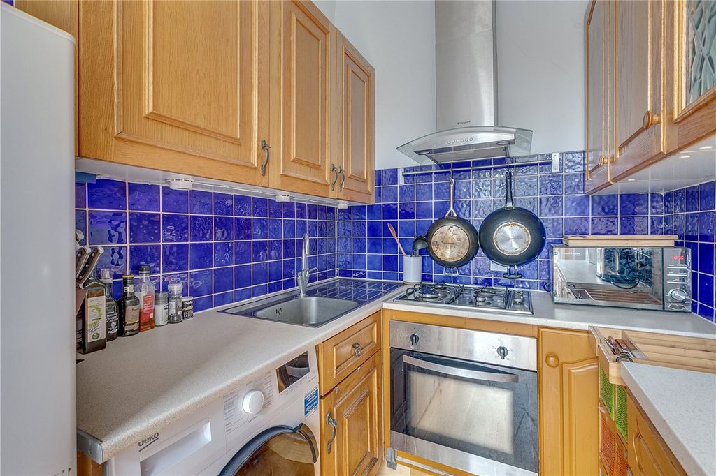 Property photo 3 of 12 Picture No. 23