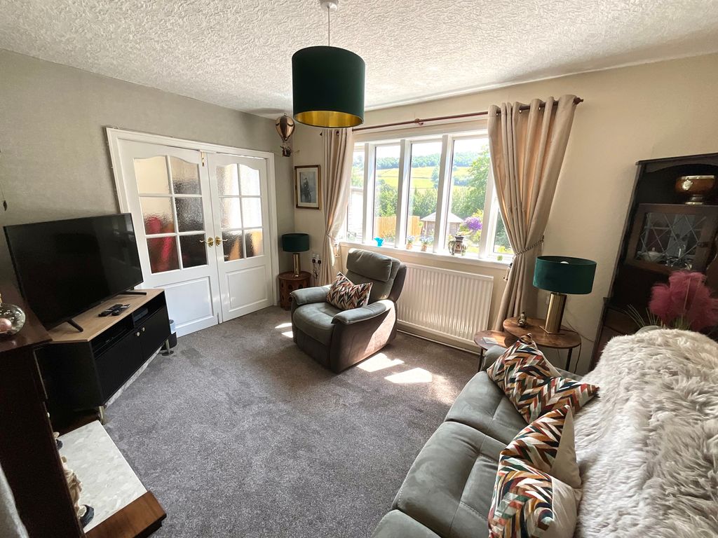 Property photo 3 of 23 Img_5855