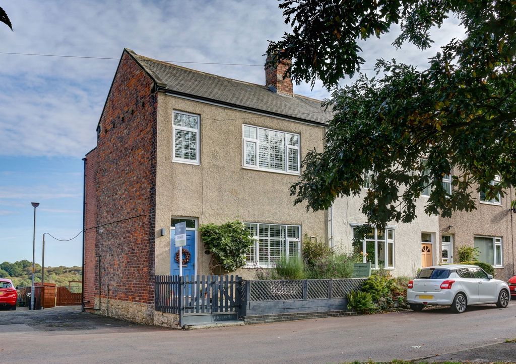 Property photo 1 of 23