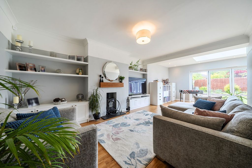 Property photo 3 of 20 1458553-11-6A05d6...