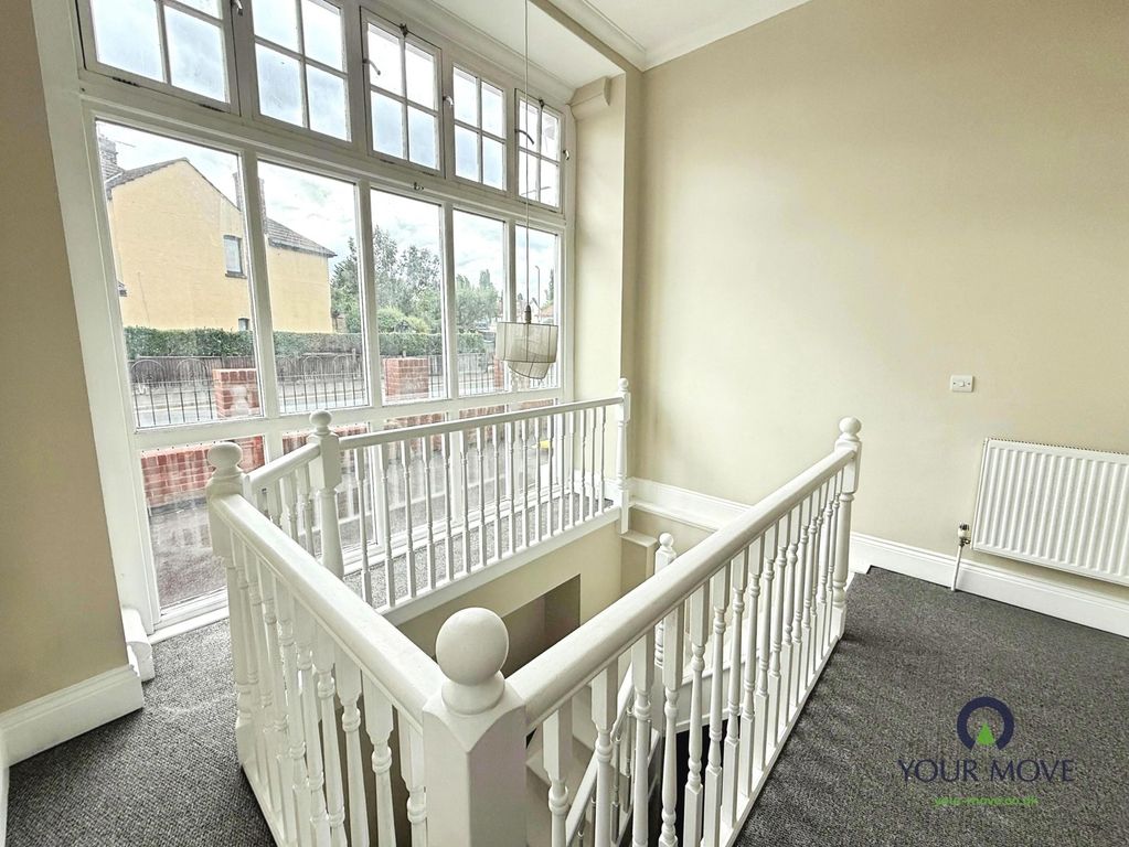 Property photo 1 of 11 Pbox-Img.Jpg
