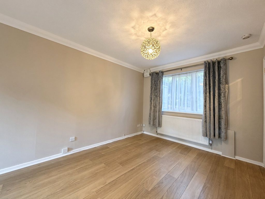 Property photo 2 of 12 Picture No. 07