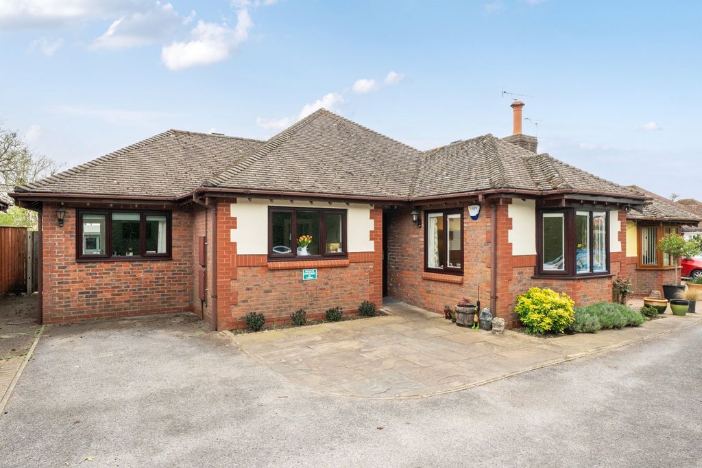 Property photo 1 of 14 Picture No. 02