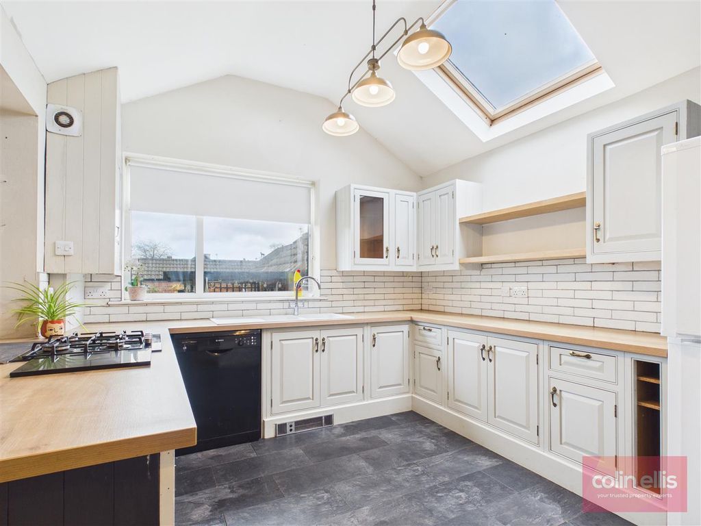 Property photo 3 of 22 Img_1149.Jpeg