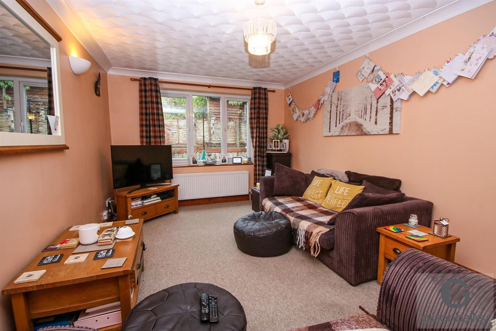 Property photo 2 of 10 Img_4771-2.Jpg