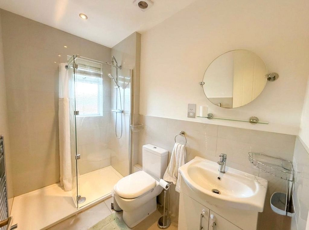 Property photo 2 of 10 Picture No. 02