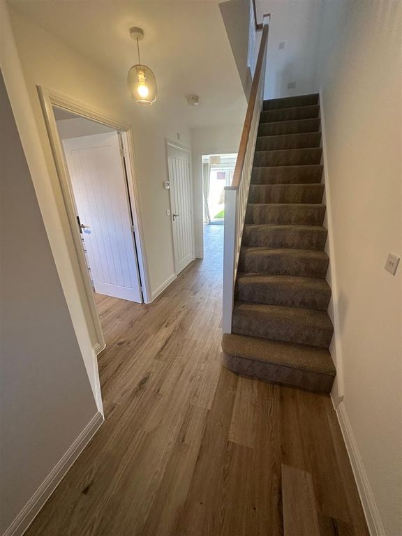 Property photo 3 of 11 Hall.Jpg