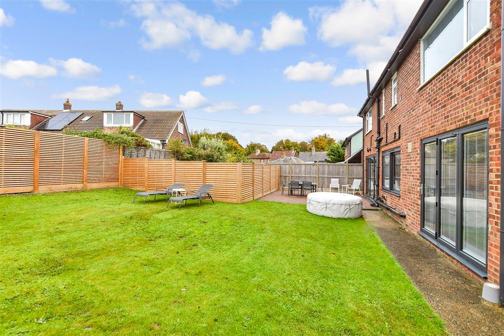 Property photo 1 of 16 Rear Garden