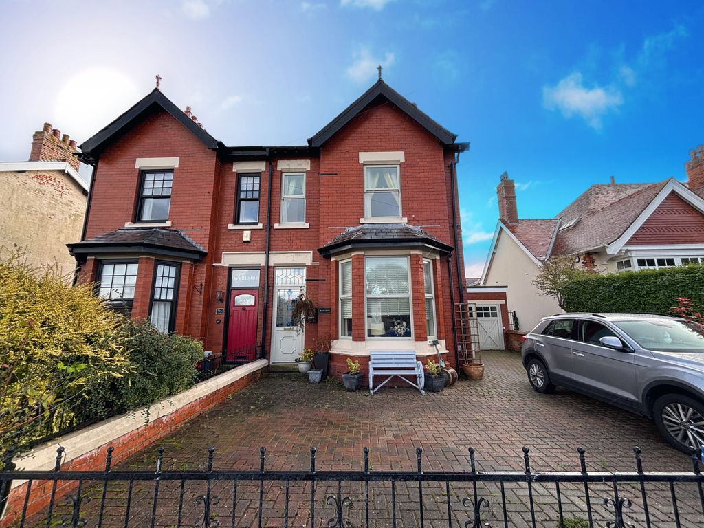 Property photo 1 of 23