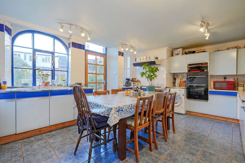 Property photo 3 of 32 Dining Kitchen