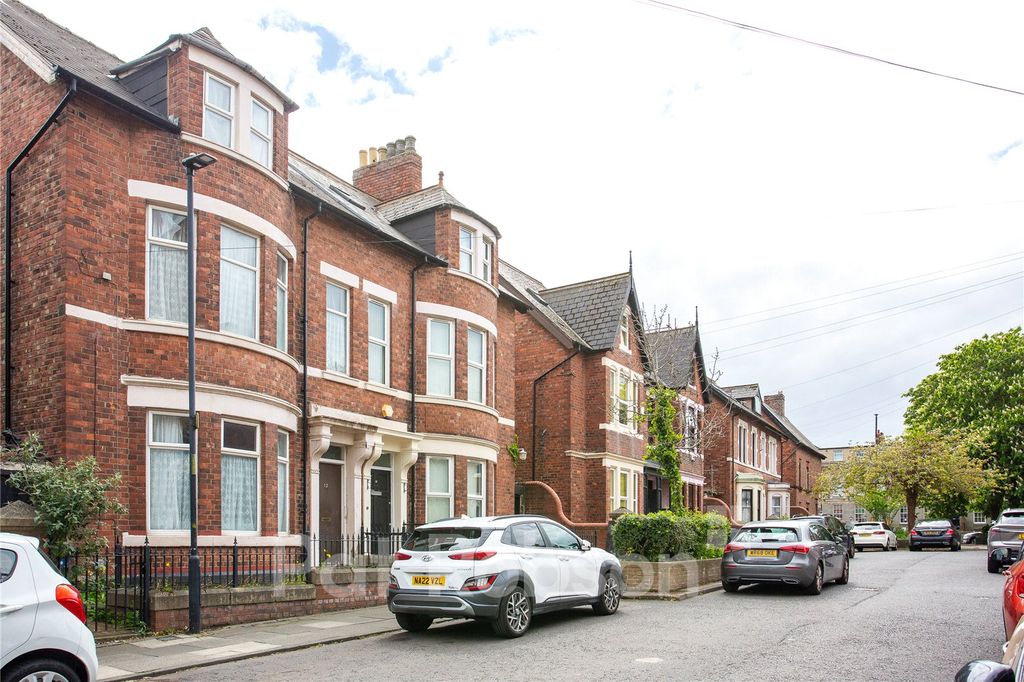 Property photo 1 of 19 Picture No. 09