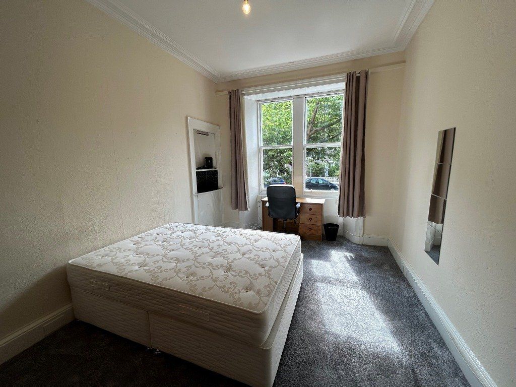 Property photo 2 of 7 Photo 2