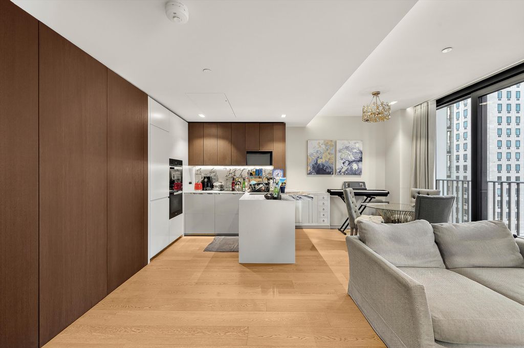 Property photo 2 of 10 Image